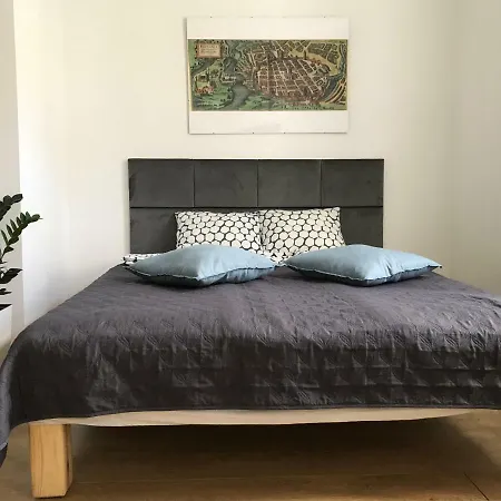 Apartment Rents - Old Town Mostowa Parking Free