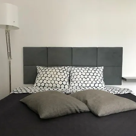 Apartment Rents - Old Town Mostowa Parking Free