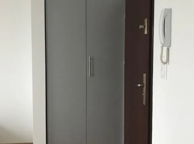 Poznan Rents - Old Town Apartments Mostowa Parking Free פוזנן